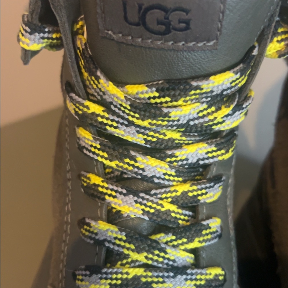 UGG Winter Boots in Olive and Black - Picture 3 of 7